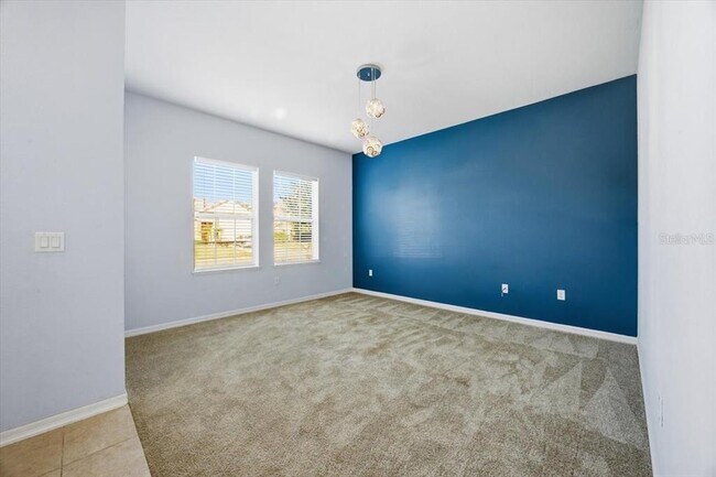 Building Photo - 5588 Sycamore Canyon Dr