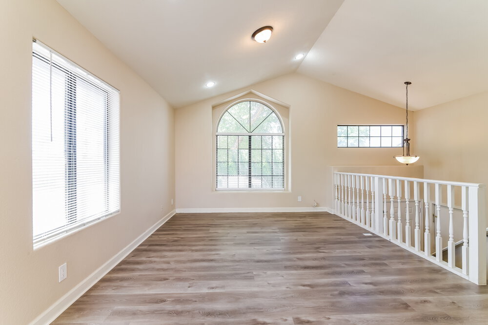 Building Photo - 1522 W Del Rio St