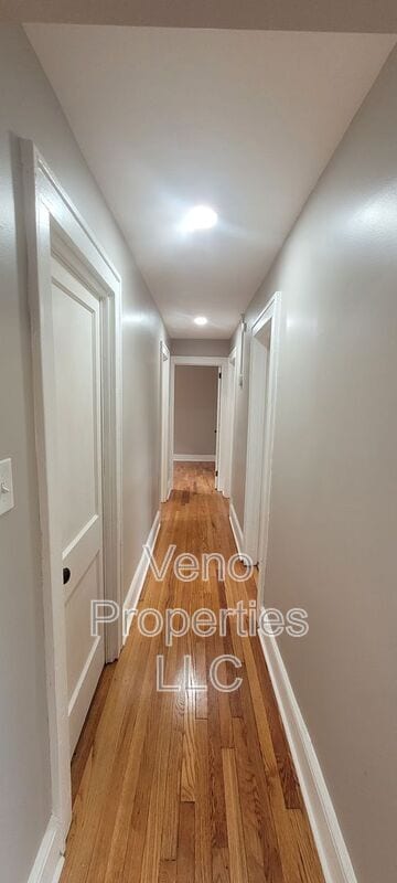 Building Photo - 179 9th St