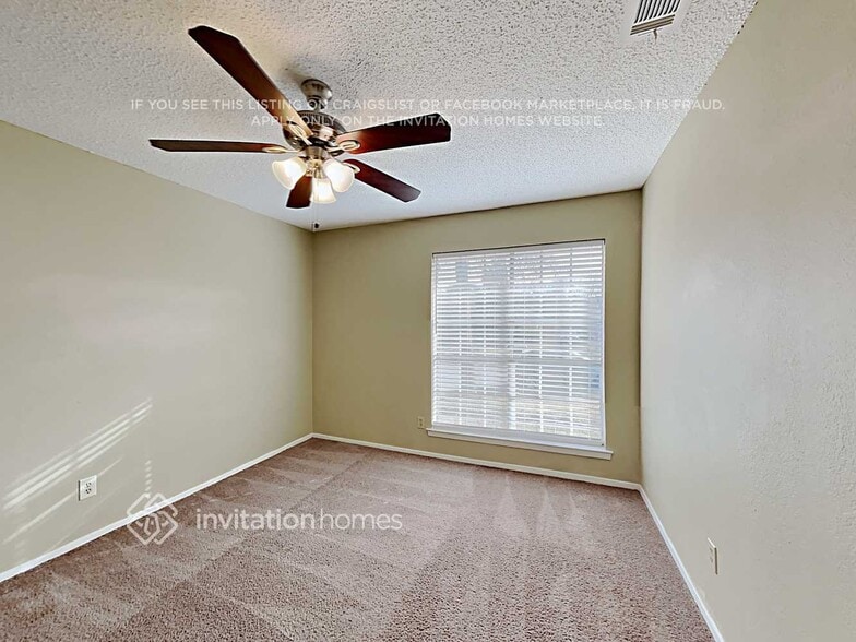 Building Photo - 4613 Bayberry Ln