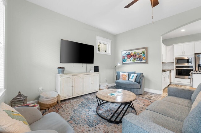 Building Photo - 21 Magical Pl