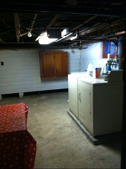 Building Photo - 105 Worth St