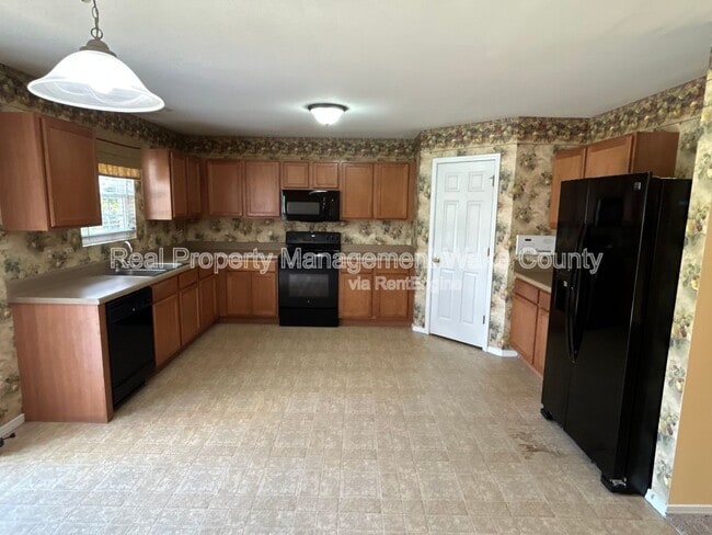 Building Photo - 5323 Seaspray Ln