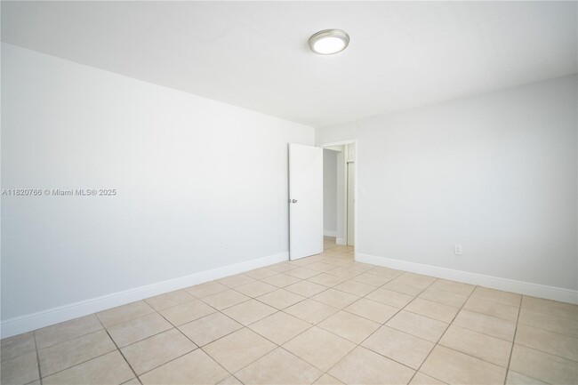Building Photo - 7931 East Dr