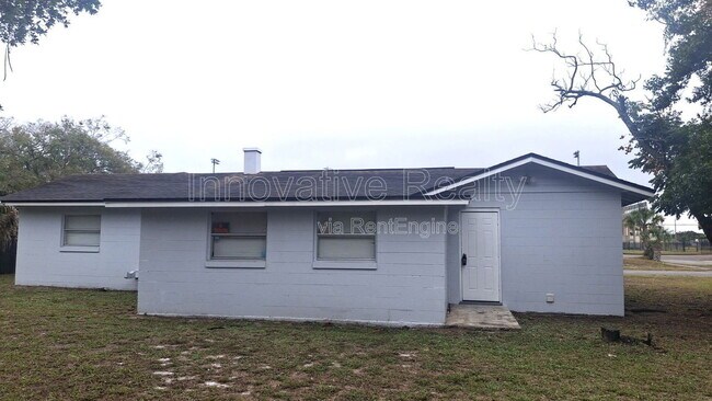 Building Photo - 4911 Danny Boy Cir