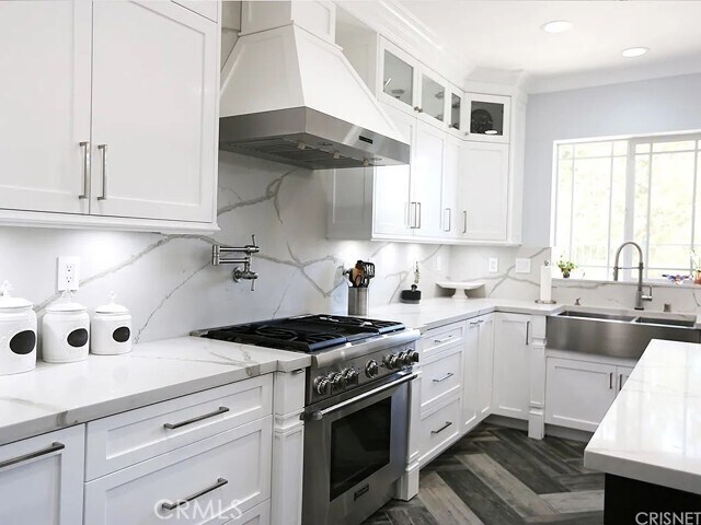 Building Photo - 16707 Nicklaus Dr