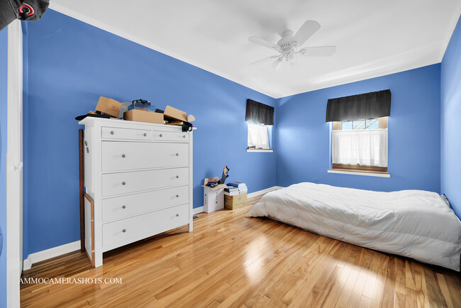 Building Photo - 2344 Appleby Dr