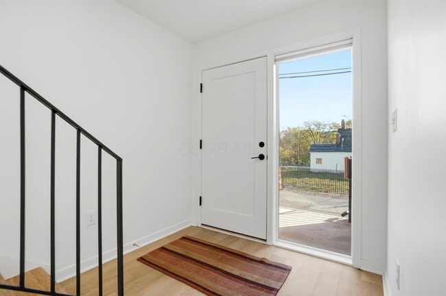 Building Photo - 33 N Blacksmith Ln