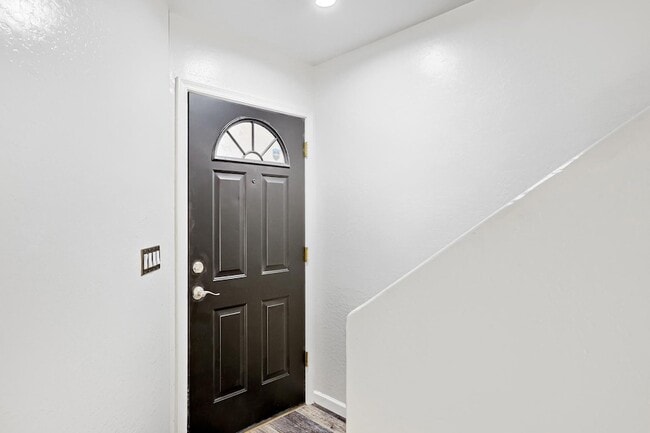 Building Photo - 15634 N 29th Way