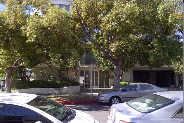 Building Photo - 1481 S Shenandoah St