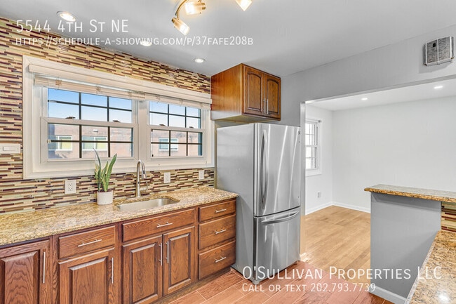 Building Photo - 5544 4th St NE