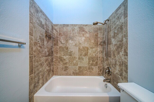 Building Photo - 3525 Rebecca Ln