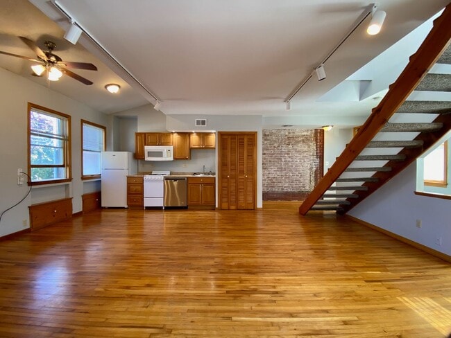 Building Photo - 4400 Pennsylvania Ave