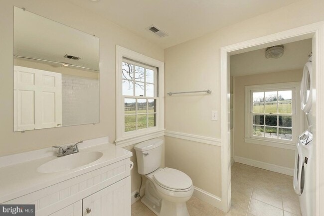 Building Photo - 2083 Atoka Rd