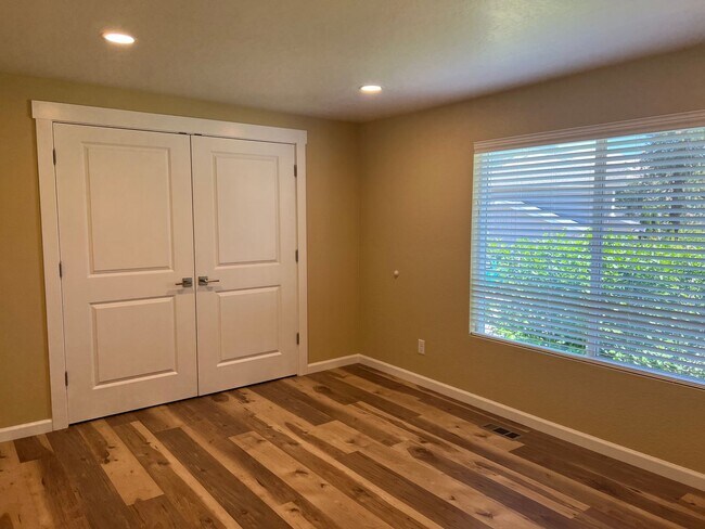 Building Photo - Newly remodeled three bedroom, two bath home - Available Late May