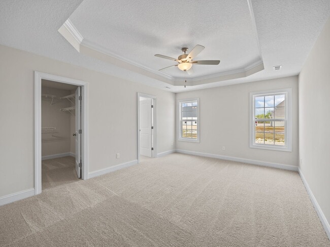 Building Photo - 432 Montgomery Dr