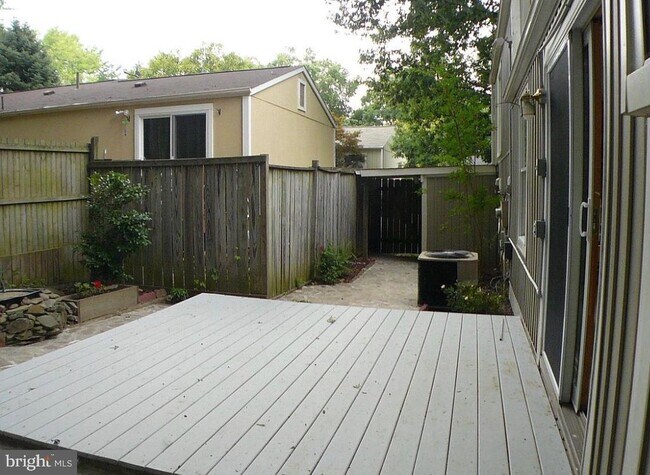 Building Photo - 12259 Turkey Wing Ct