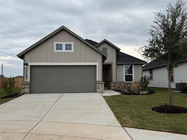 Building Photo - 21807 Black Tulip Ln