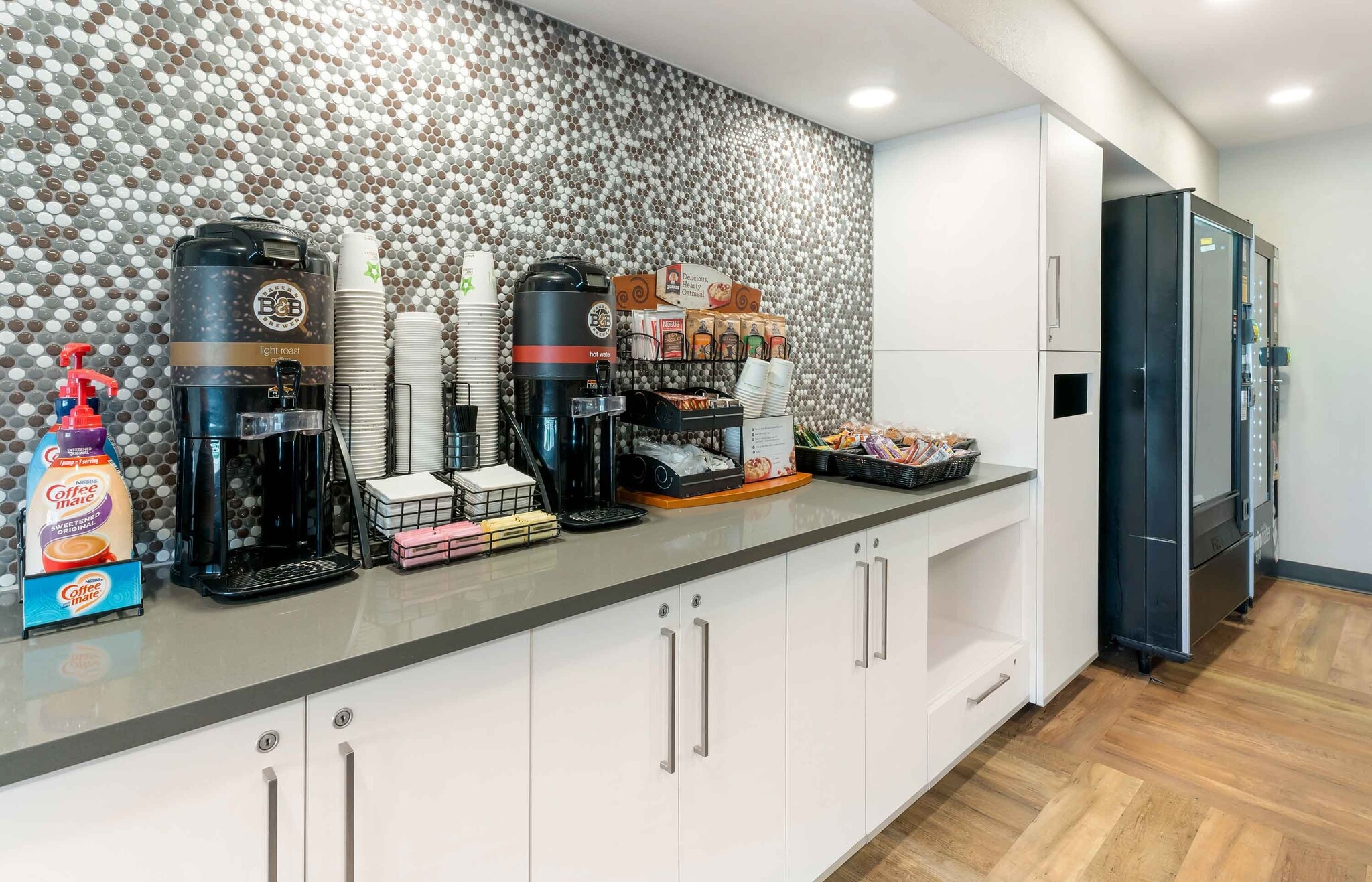 Building Photo - Furnished Studio-San Jose - Milpitas - McCarthy Ranch