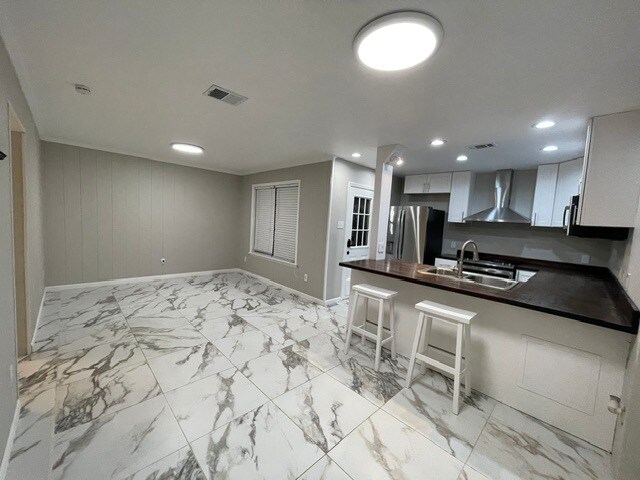 Building Photo - 10327 Loma Vista Dr