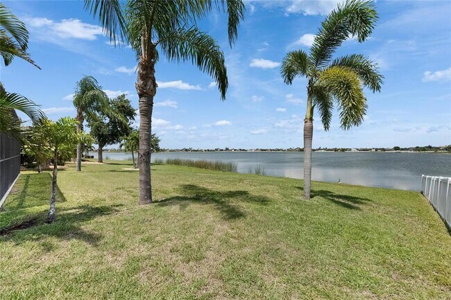 Building Photo - 1806 Mira Lago Cir