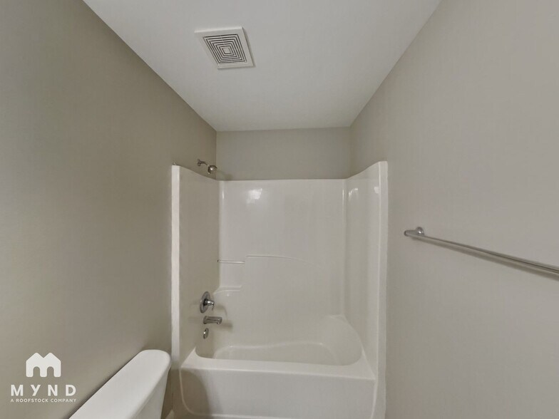 Building Photo - 2412 Farlow Gap Ln