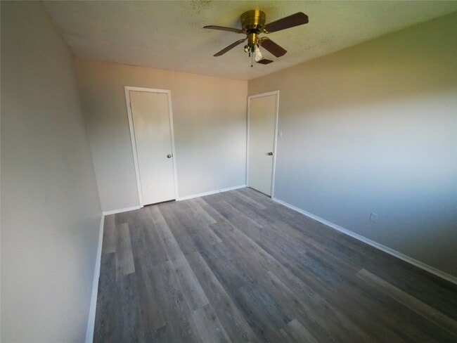 Building Photo - 16327 Quail Echo Dr