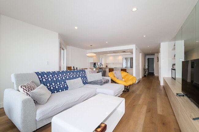 Building Photo - LUXURY WATER-VIEW CONDO FOR RENT- FULLY RENOVATED- WEST SEATTLE/ALKI