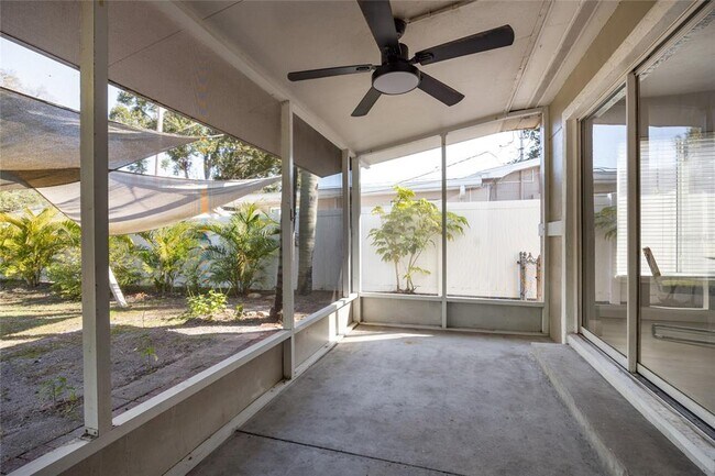 Building Photo - 1513 56th Ave N