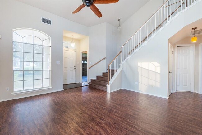 Building Photo - 7700 Portland Trail