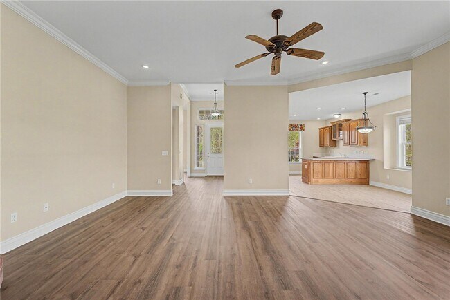 Building Photo - 6537 Harvey Jones Ave