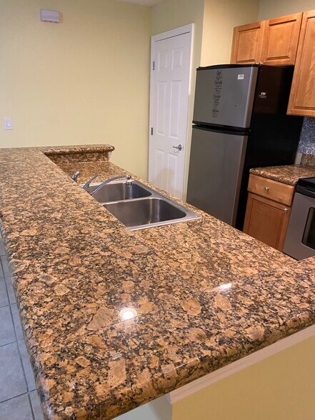 Building Photo - 121 Melissa Pl