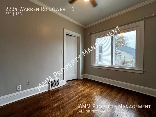 Building Photo - Spacious Lakewood Lower Unit!