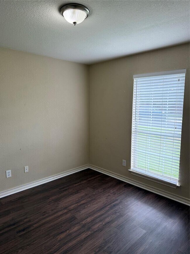 Building Photo - 2608 Bluebonnet Valley Dr
