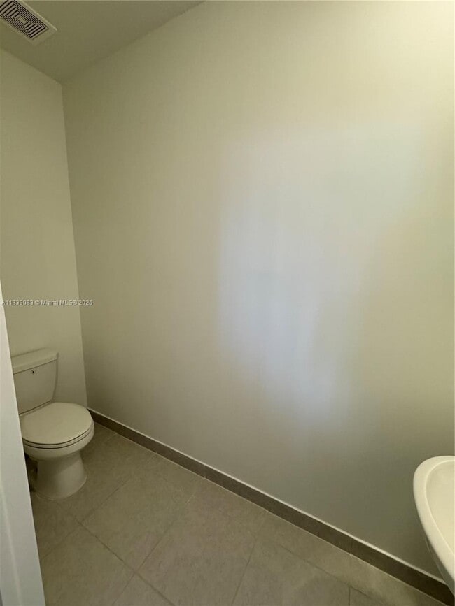 Building Photo - 23349 SW 128th Ave