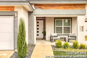 Building Photo - 6215 Katy Run