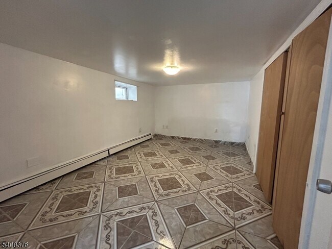 Building Photo - 6809 Grand Ave