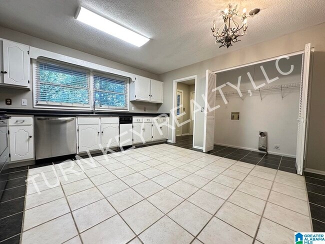 Building Photo - 3891 Overton Manor Trail