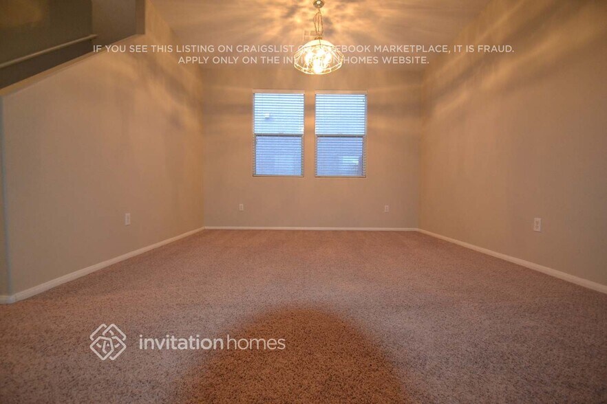 Building Photo - 11169 Alora St