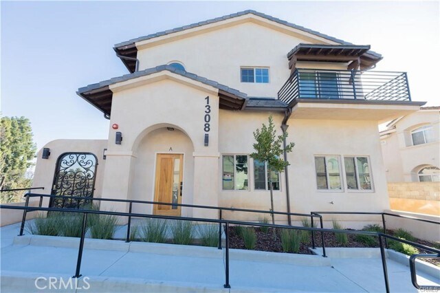 Building Photo - 1308 Stevens Ave