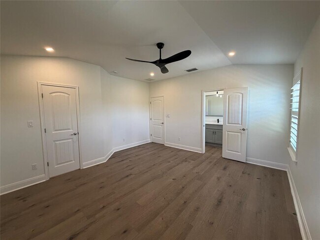 Building Photo - 7801 Aria Loop