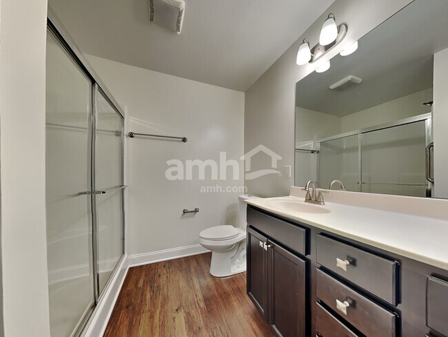 Building Photo - 2300 Madeline vine ln