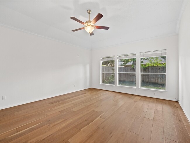 Building Photo - 1523 Orchard Park Dr