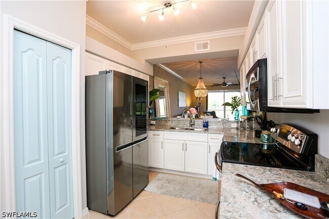 Building Photo - 10275 Heritage Bay Blvd