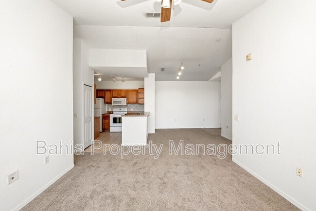 Building Photo - 6169 Metrowest Blvd