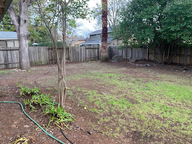 Building Photo - 3298 Kato Ct