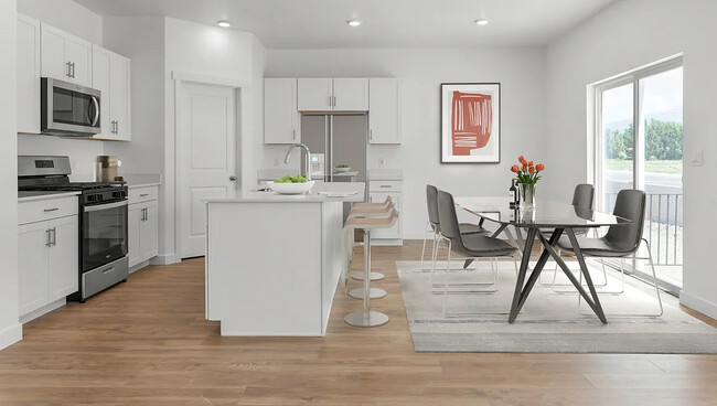 Building Photo - 8813 W Alluvial Dr