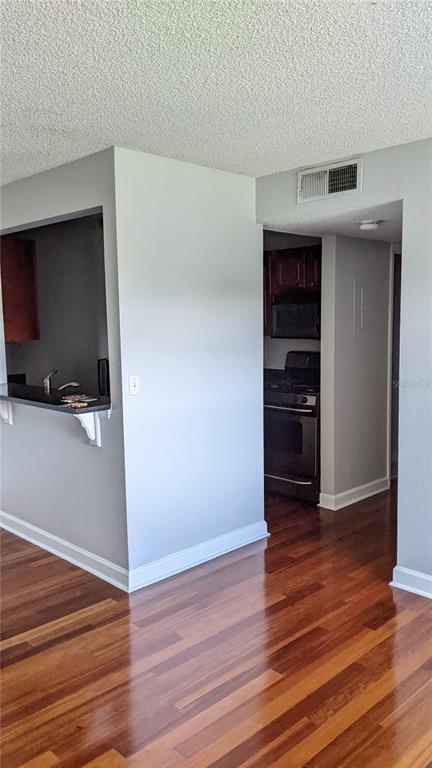 Building Photo - 2007 Dixie Belle Dr