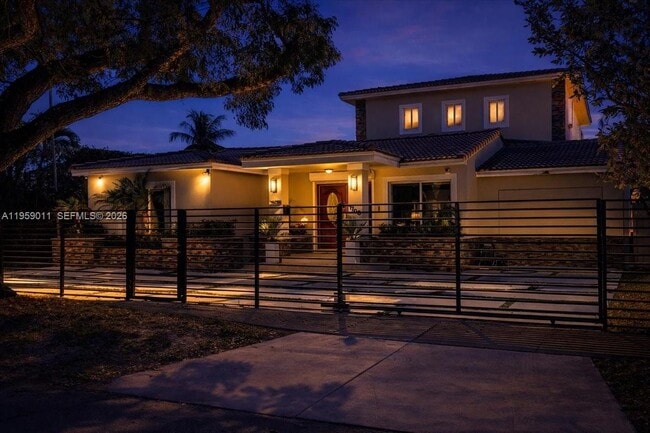 Building Photo - 1700 Cleveland Rd