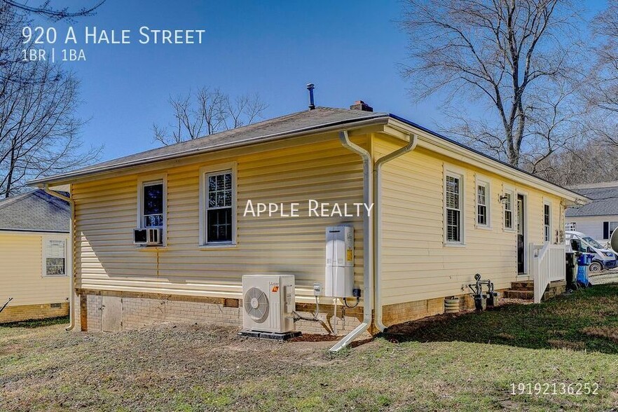 Building Photo - 920 Hale St
